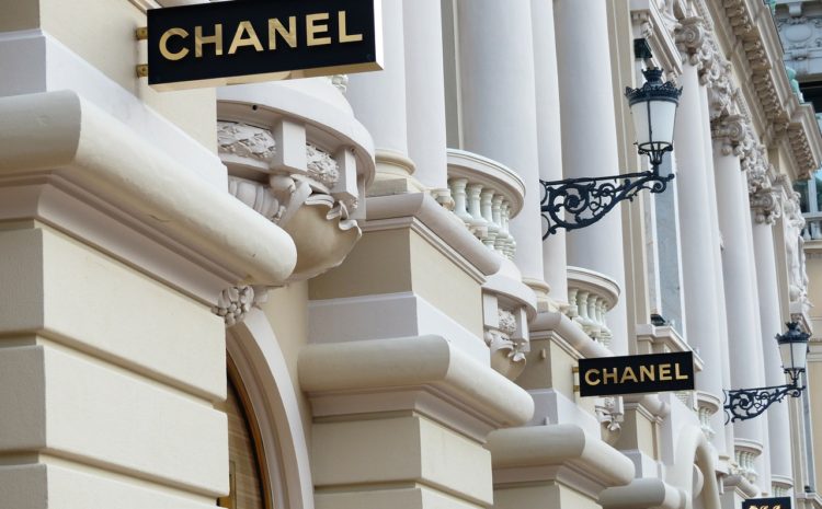  Coco Chanel, a história: Entenda a vida e obra desse ícone da moda francesa